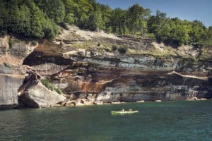 best pictured rocks kayak tour