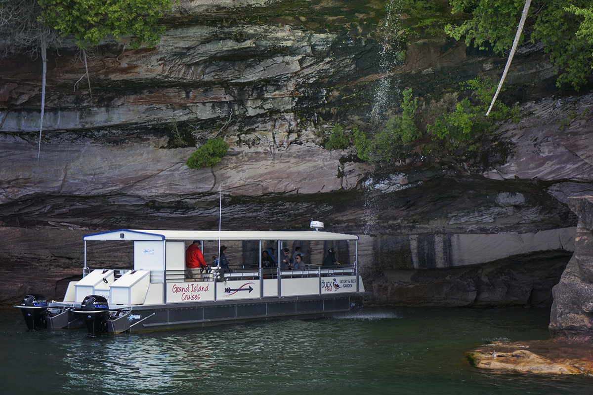 pictured rocks boat tour companies