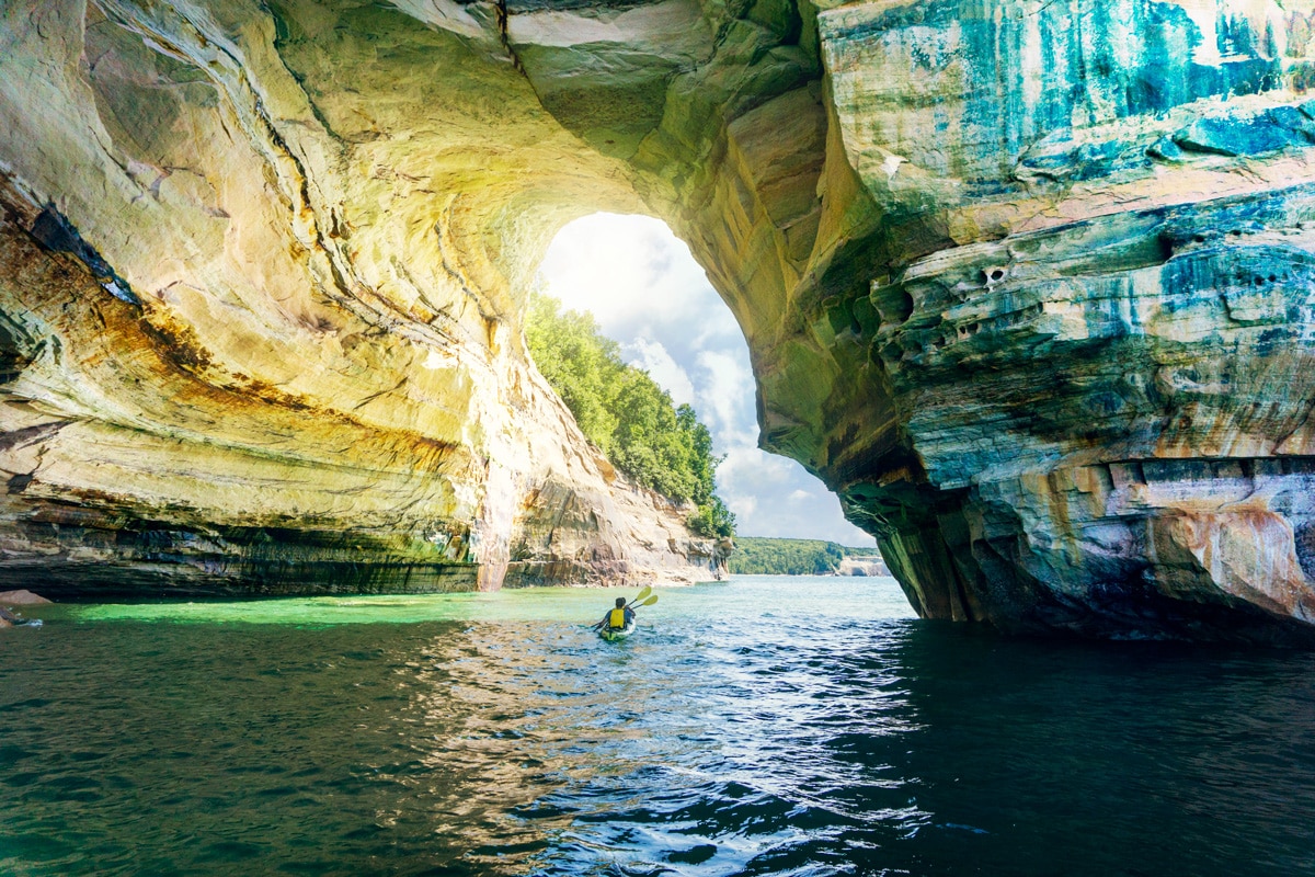 pictured rocks michigan kayak tours paddling michigan