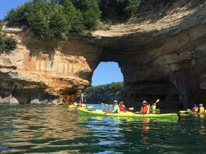 pictured rocks kayak tours munising